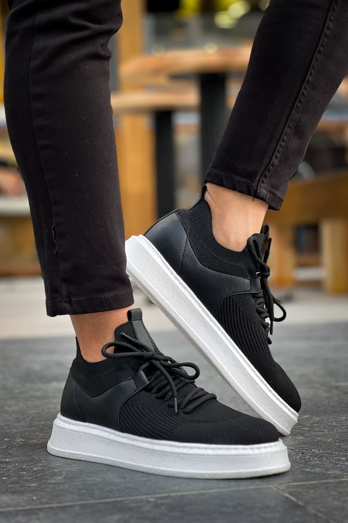 https://cdn.shopify.com/s/files/1/0721/4032/5144/files/0011181_ch2408-tbt-fusion-erkek-spor-ayakkabi-siyah.jpg?v=1762444082