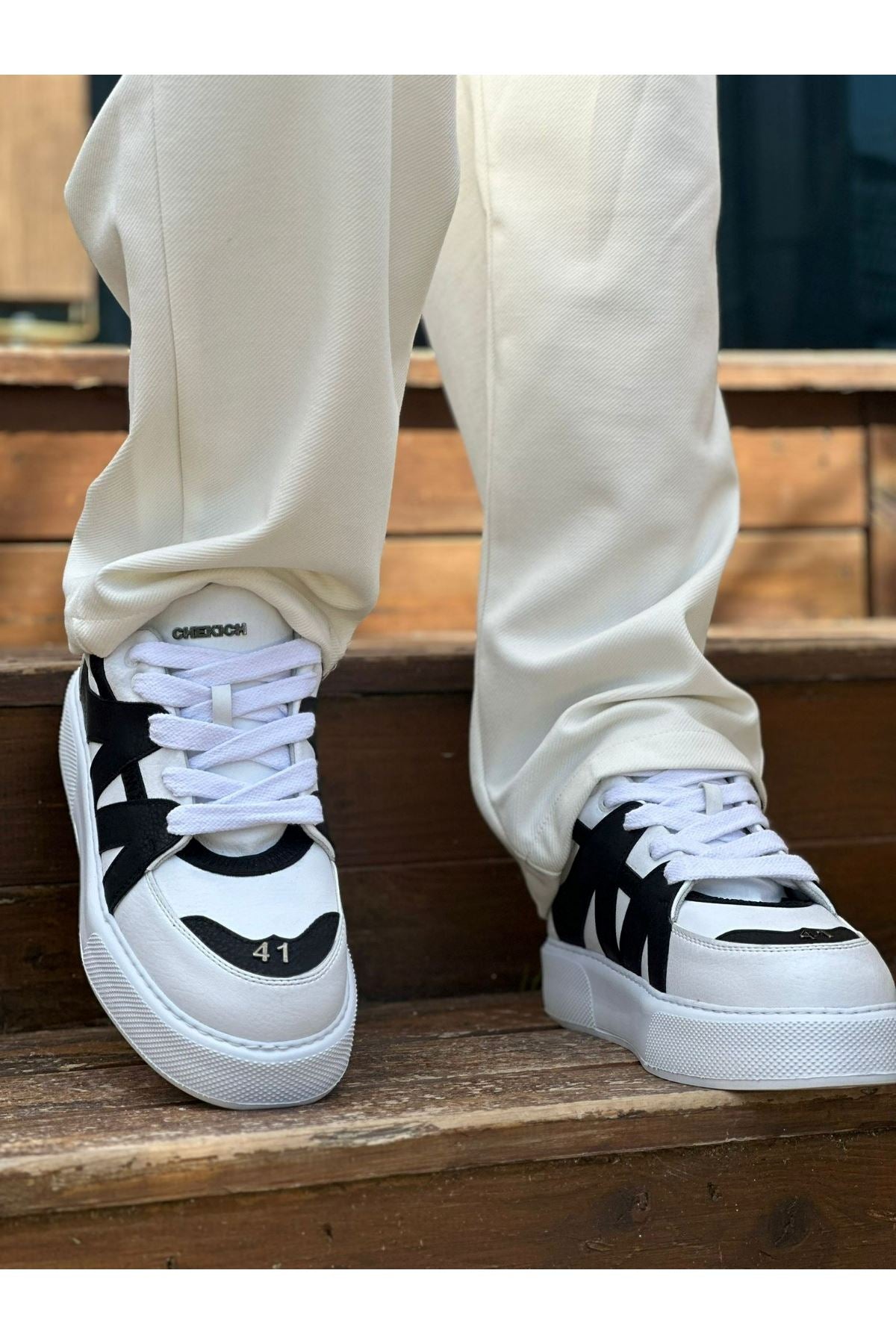 https://cdn.shopify.com/s/files/1/0721/4032/5144/files/0011405_ch2407-cbt-star-x-erkek-spor-ayakkabi-beyazsiyah.jpg?v=1762444055