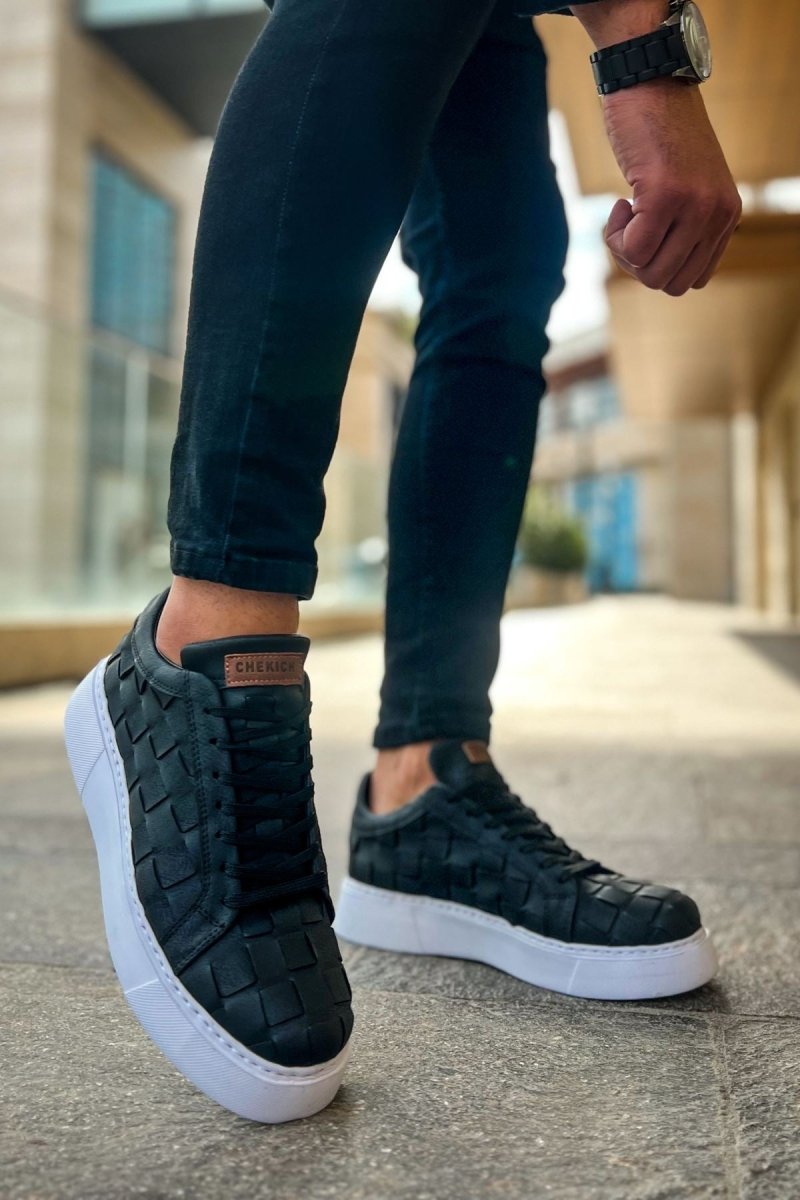 https://cdn.shopify.com/s/files/1/0721/4032/5144/files/ch209-obt-vimini-erkek-ayakkabi-siyah-chekichcom-2390509.jpg?v=1762499542