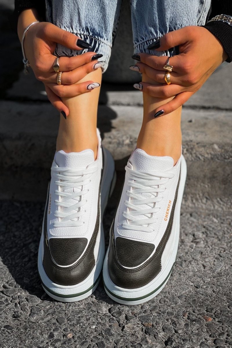 https://cdn.shopify.com/s/files/1/0721/4032/5144/files/ch241-cbt-signature-line-up-erkek-ayakkabi-hakibeyaz-chekichcom-5253503.jpg?v=1762499481