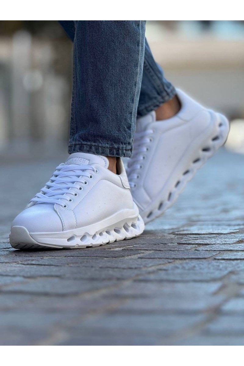 https://cdn.shopify.com/s/files/1/0721/4032/5144/files/ch2533-bt-erkek-ayakkabi-beyaz-chekichcom-6758287.jpg?v=1762499400