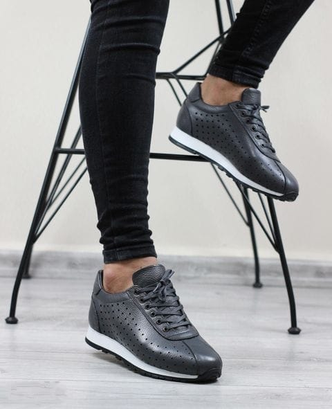 Baskets grises en cuir véritable pour hommes pour l'été Modèle Legend Confort Mode Style