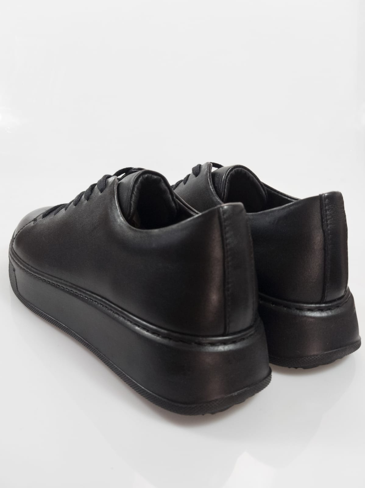 Chaussures Senaker pour hommes en cuir véritable faites à la main