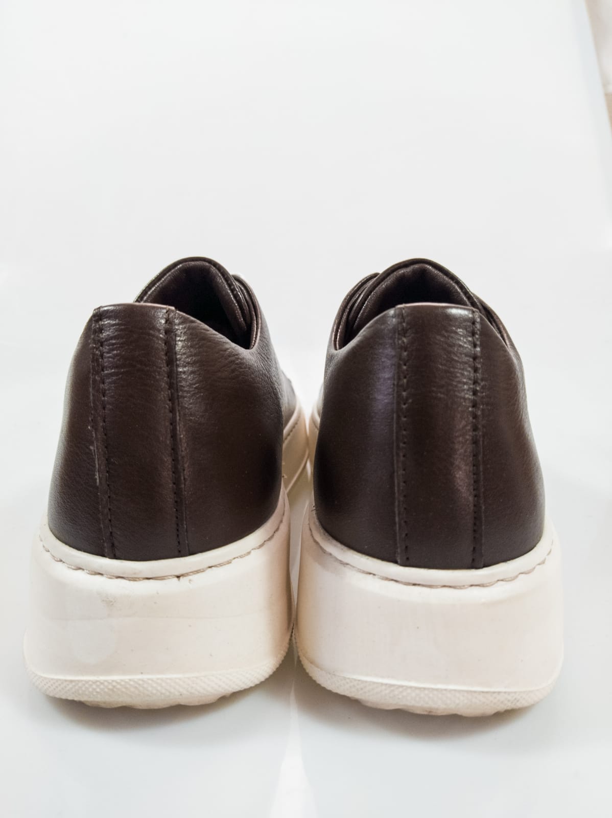 Chaussures Senaker pour hommes en cuir véritable faites à la main