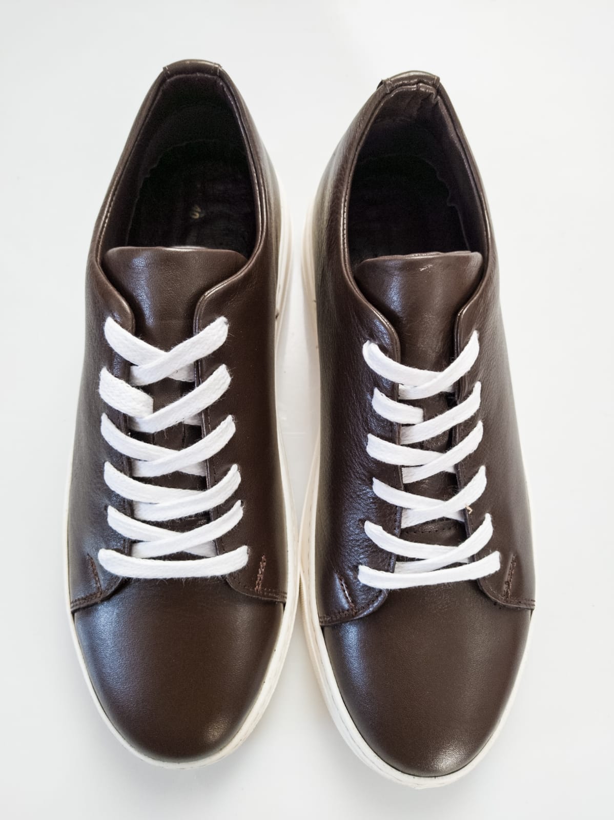 Chaussures Senaker pour hommes en cuir véritable faites à la main