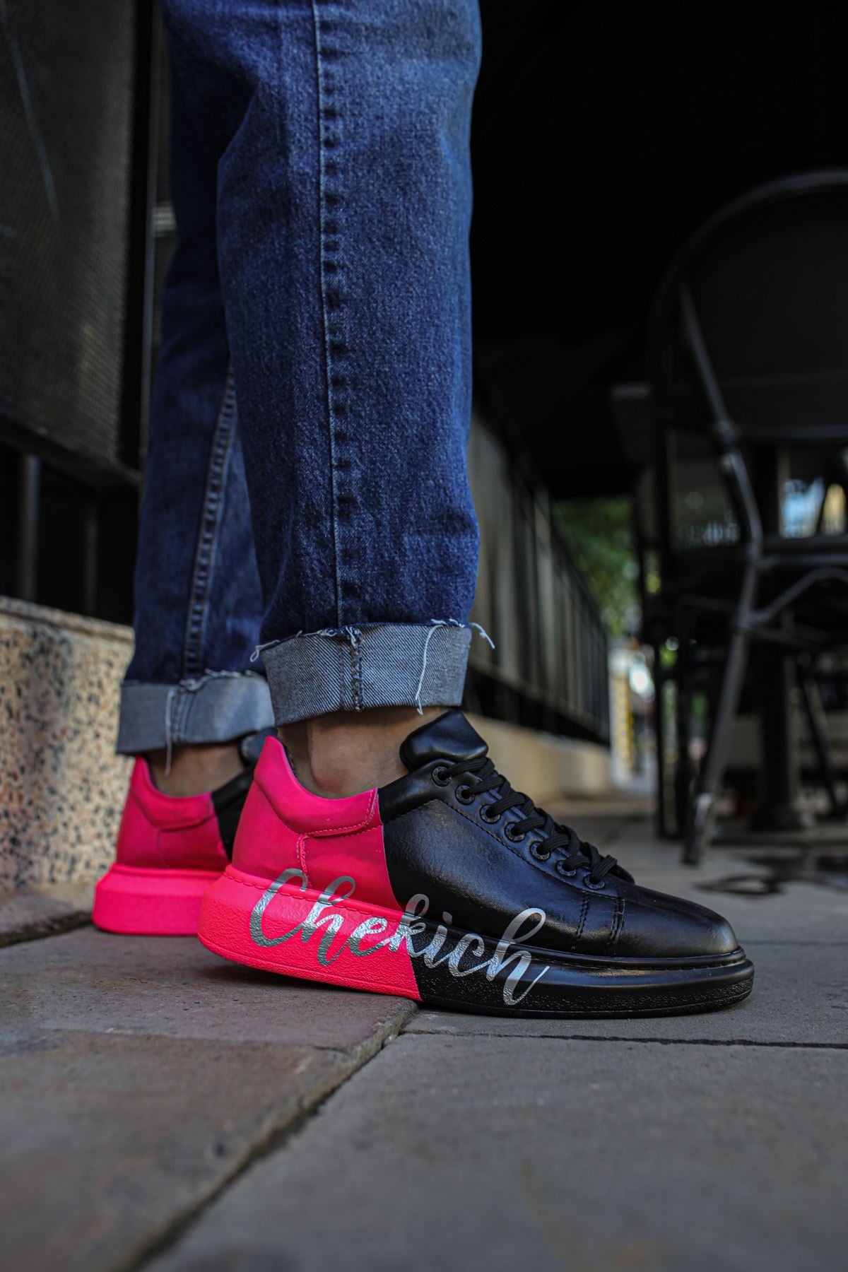 https://cdn.shopify.com/s/files/1/0721/4032/5144/files/0004960_chekich-ch254-st-erkek-ayakkabi-477-siyah-pembe-chekich.jpg?v=1762444668