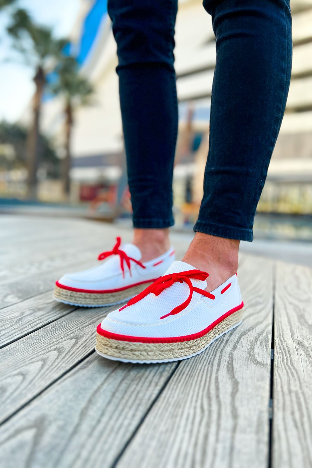 https://cdn.shopify.com/s/files/1/0721/4032/5144/files/0006804_ch311-espadril-erkek-ayakkabi-beyazkirmizi.jpg?v=1762445193