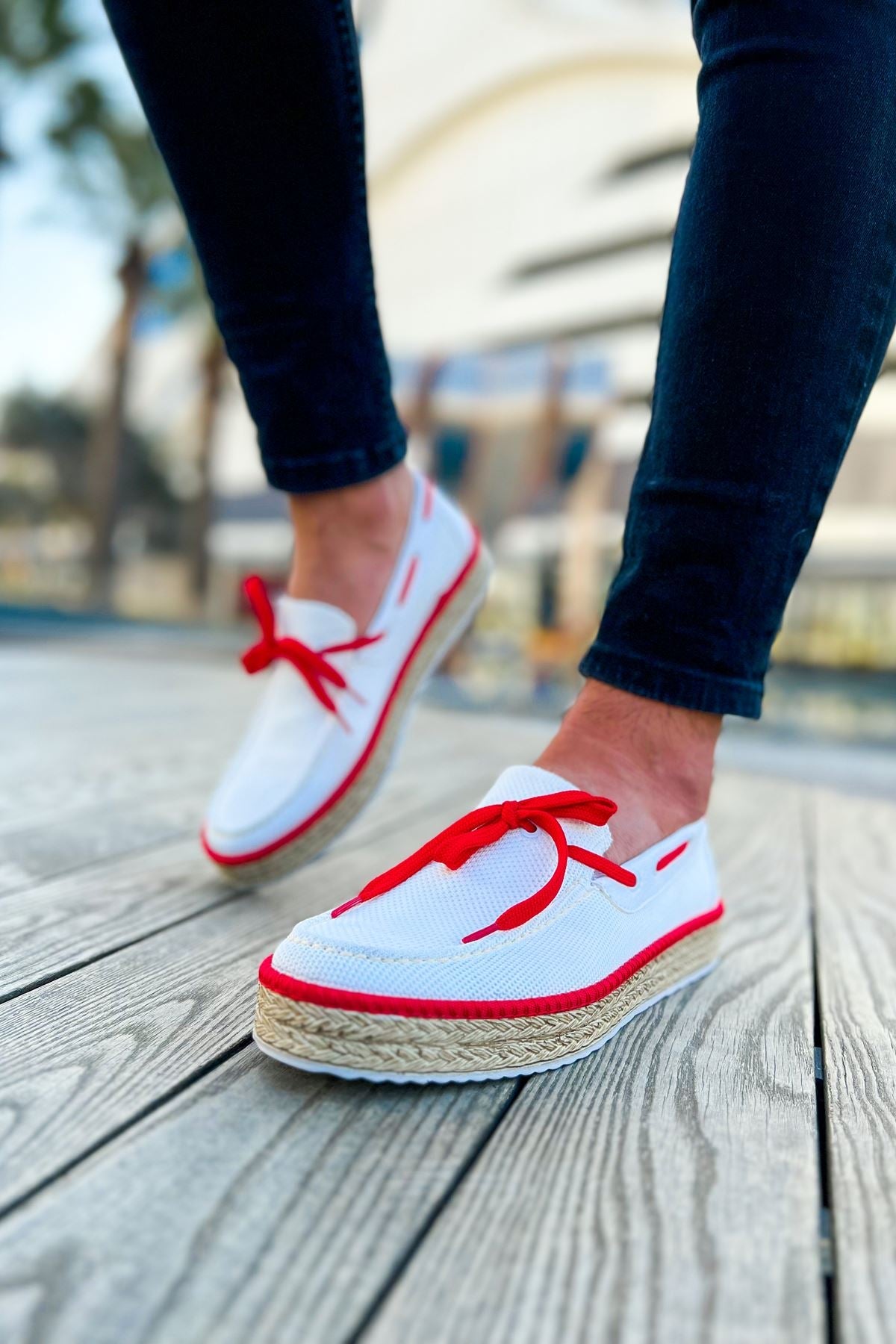 https://cdn.shopify.com/s/files/1/0721/4032/5144/files/0006805_ch311-espadril-erkek-ayakkabi-beyazkirmizi.jpg?v=1762445193