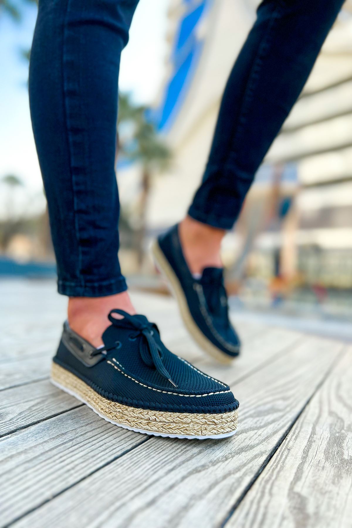 https://cdn.shopify.com/s/files/1/0721/4032/5144/files/0006822_ch311-espadril-erkek-ayakkabi-siyah.jpg?v=1762445209