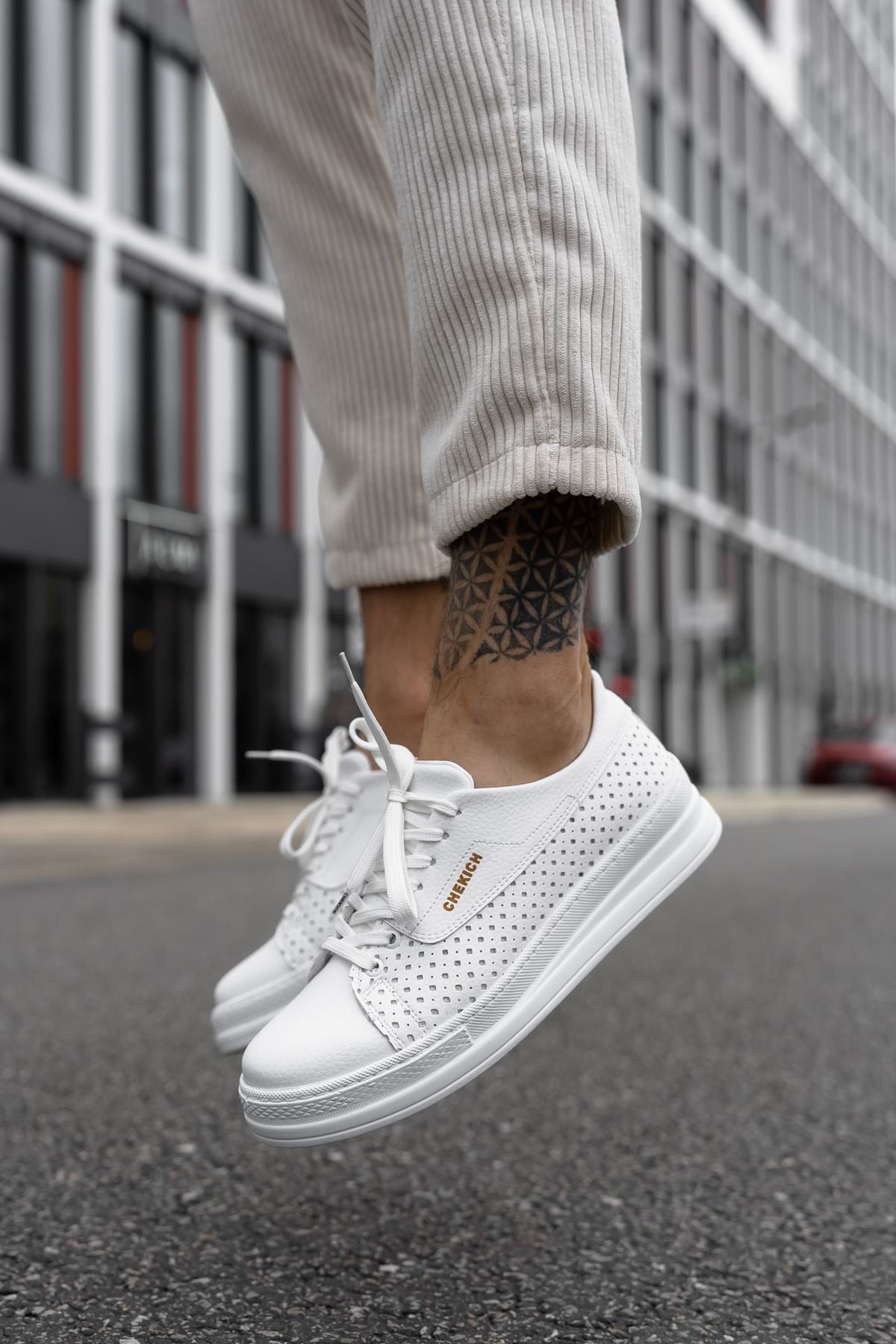 https://cdn.shopify.com/s/files/1/0721/4032/5144/files/0007276_ch043-cbt-cowien-erkek-ayakkabi-beyaz.jpg?v=1762442720