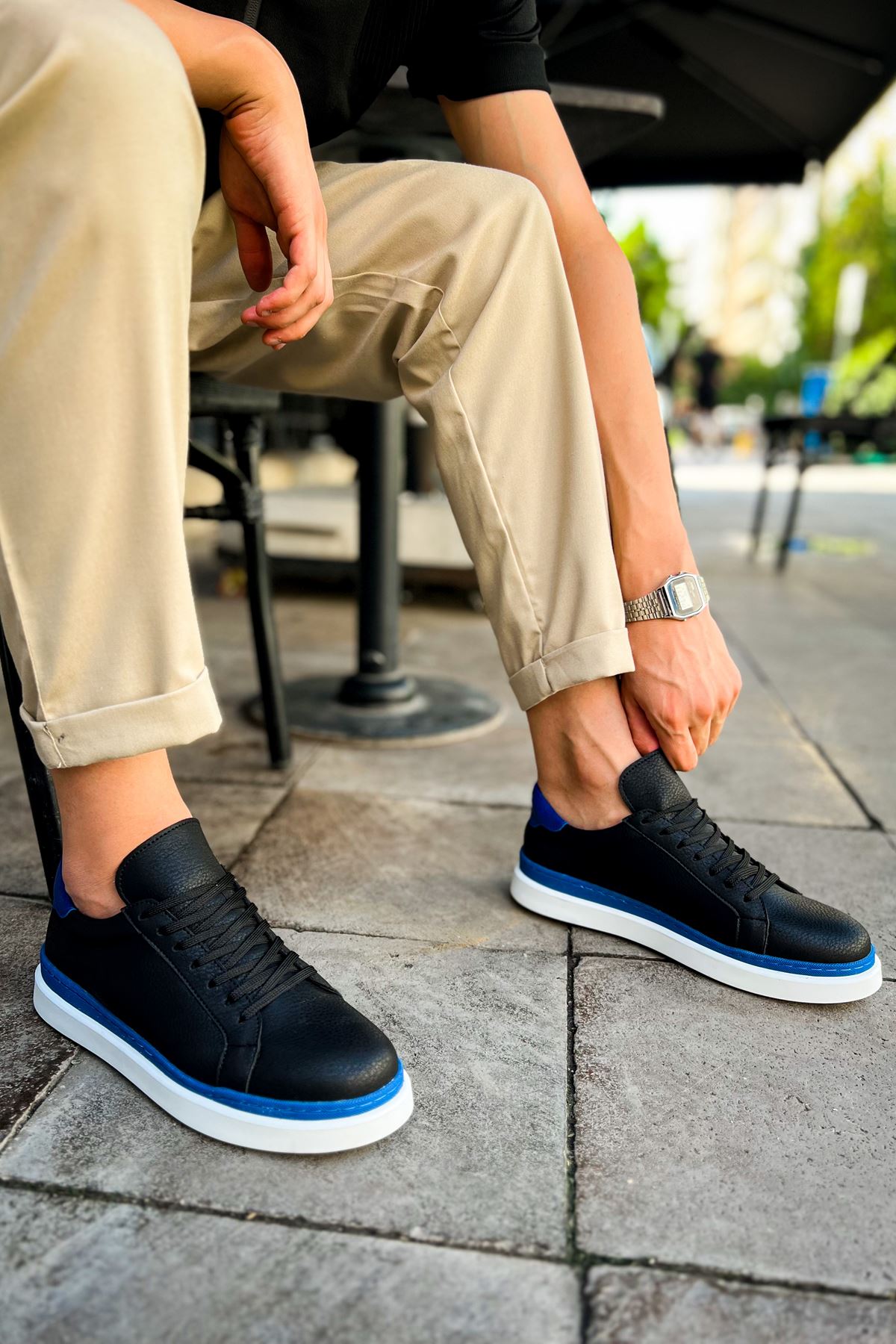 https://cdn.shopify.com/s/files/1/0721/4032/5144/files/0008400_ch979-santoni-gbt-spor-erkek-ayakkabi-siyahmavi.jpg?v=1762445404