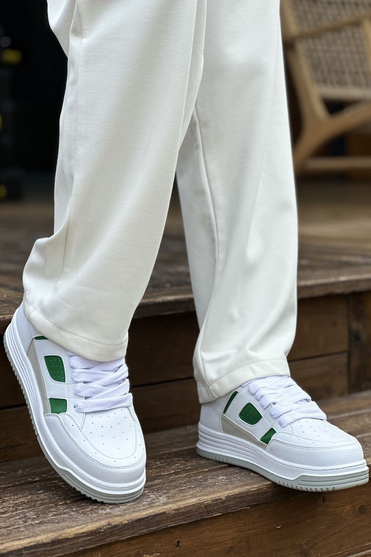 https://cdn.shopify.com/s/files/1/0721/4032/5144/files/0010928_ch2410-cbt-avax-erkek-spor-ayakkabi-beyazyesil.jpg?v=1762444162