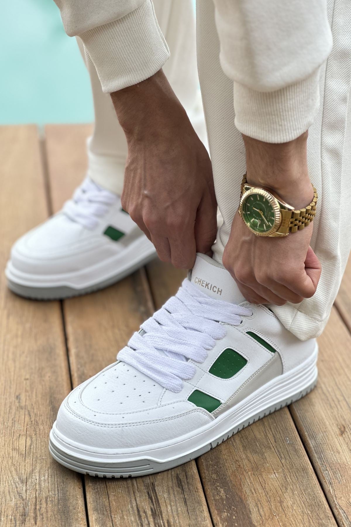 https://cdn.shopify.com/s/files/1/0721/4032/5144/files/0010930_ch2410-cbt-avax-erkek-spor-ayakkabi-beyazyesil.jpg?v=1762444162