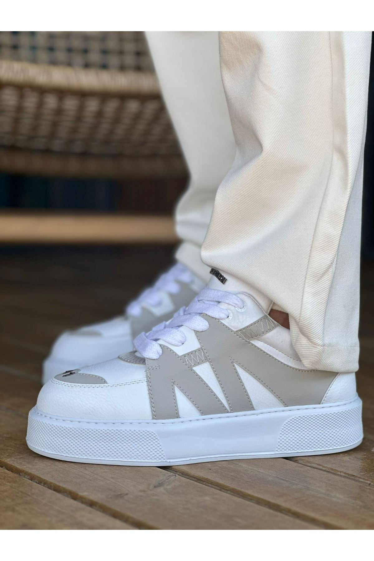 https://cdn.shopify.com/s/files/1/0721/4032/5144/files/0011411_ch2407-cbt-star-x-erkek-spor-ayakkabi-beyazgri.jpg?v=1762444052