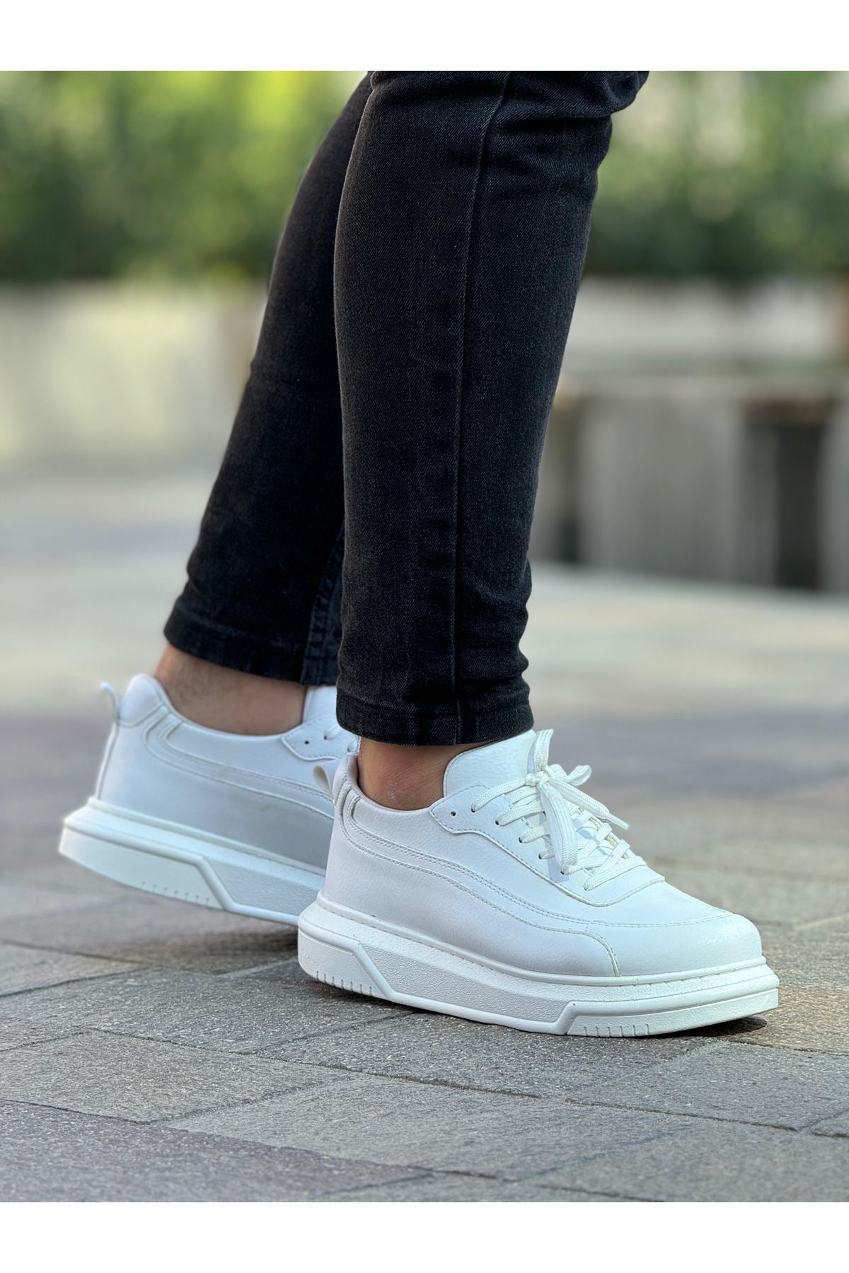 https://cdn.shopify.com/s/files/1/0721/4032/5144/files/0011474_ch987-cbt-erkek-ayakkabi-beyaz.jpg?v=1762445442