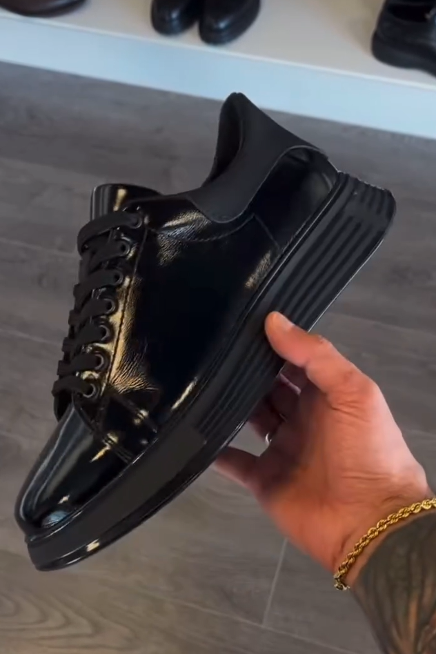 New Season Black Rugan Leather Men Sneaker TB71
