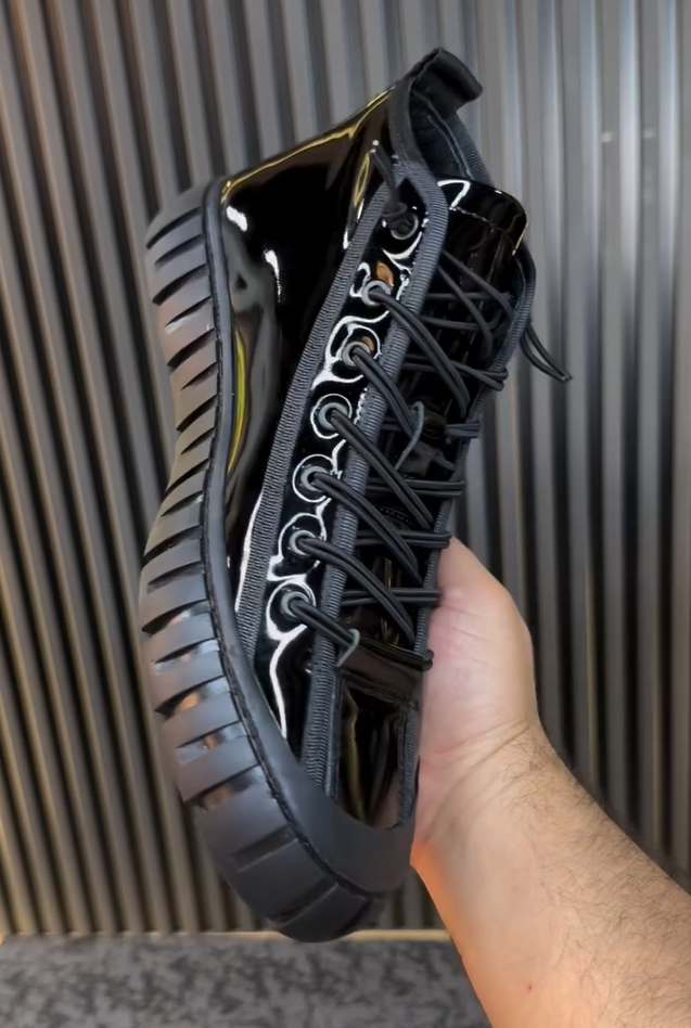 Zapatos de cuero para hombre de nueva creación