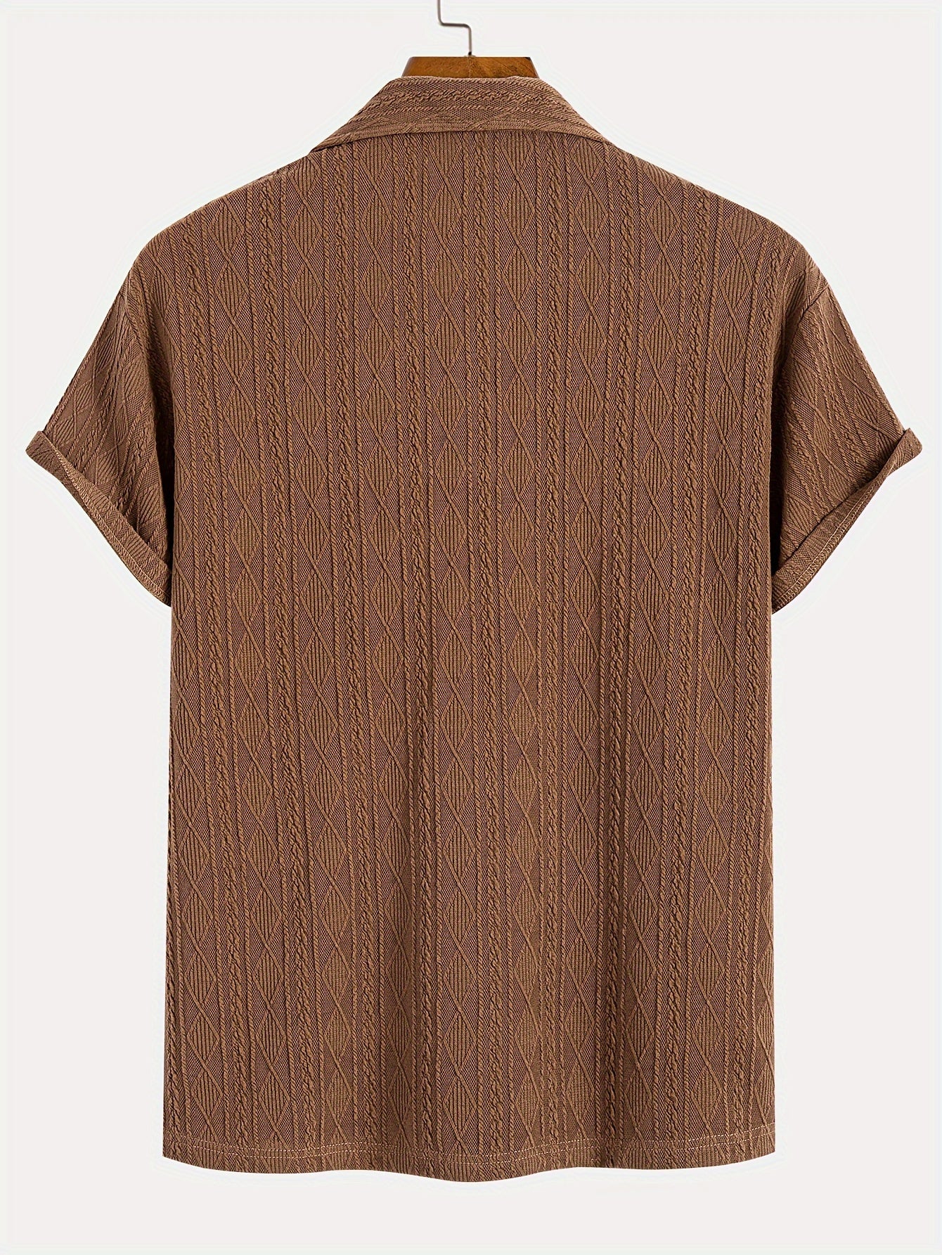 Chemise Henley à manches courtes et col à revers pour homme, motif graphique géométrique classique, avec tissu texturé, hauts chics et tendance pour les vêtements d'extérieur quotidiens d'été