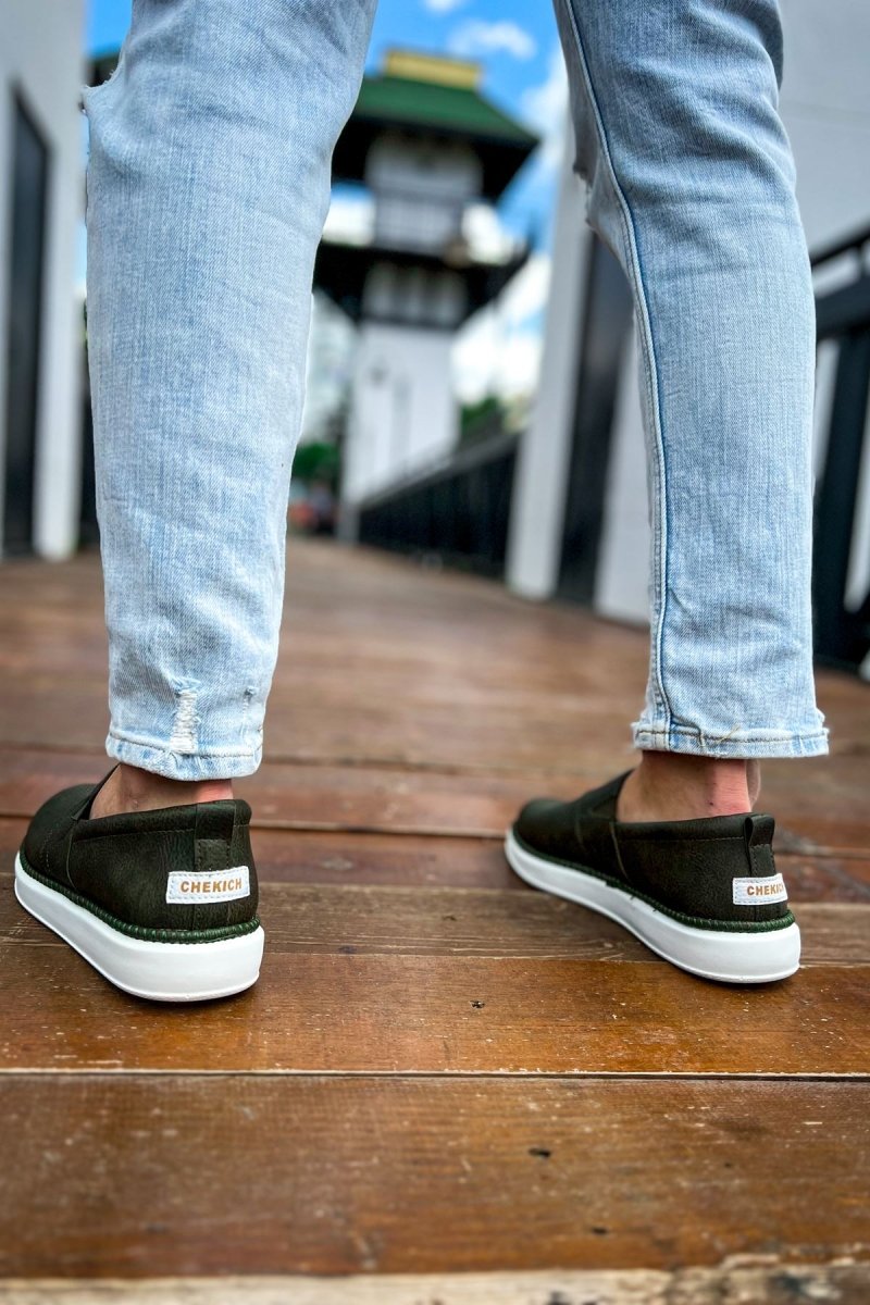 https://cdn.shopify.com/s/files/1/0721/4032/5144/files/ch091-rbt-brecon-erkek-ayakkabi-haki-chekichcom-3905328.jpg?v=1762499858