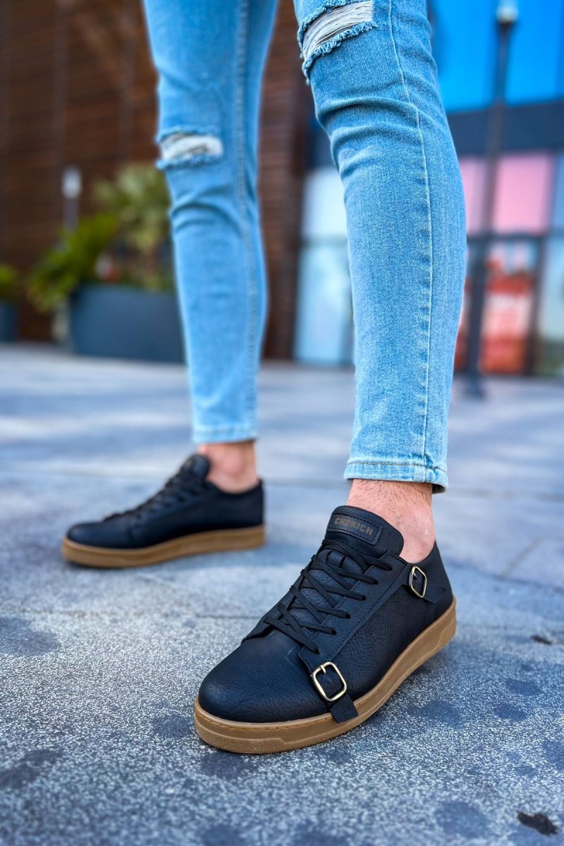 https://cdn.shopify.com/s/files/1/0721/4032/5144/files/ch191-ckt-side-buckle-erkek-ayakkabi-siyah-chekichcom-5678339.jpg?v=1762499596