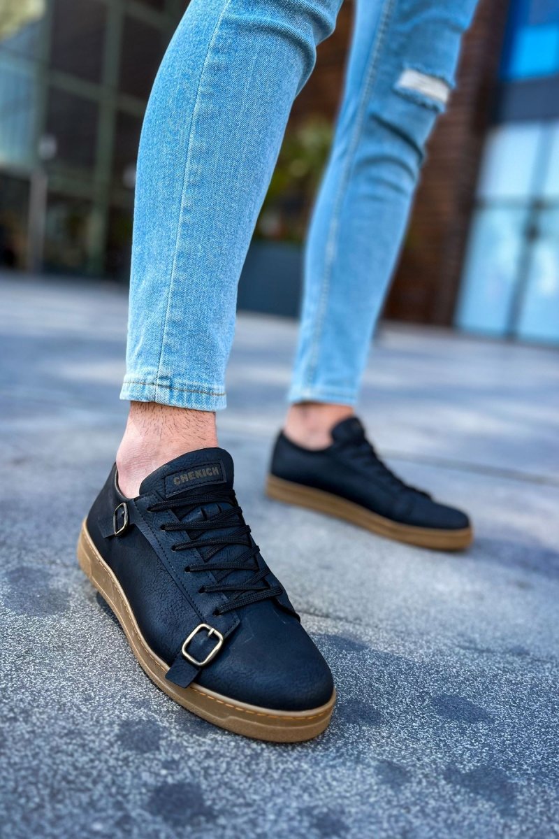 https://cdn.shopify.com/s/files/1/0721/4032/5144/files/ch191-ckt-side-buckle-erkek-ayakkabi-siyah-chekichcom-6927811.jpg?v=1762499595