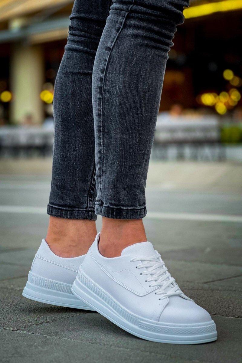 https://cdn.shopify.com/s/files/1/0721/4032/5144/files/ch2401-cbt-erkek-ayakkabi-beyaz-chekichcom-9848757.jpg?v=1762499493