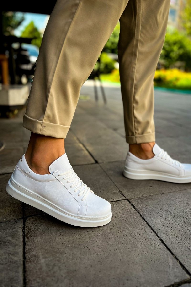 https://cdn.shopify.com/s/files/1/0721/4032/5144/files/ch979-santoni-crt-spor-erkek-ayakkabi-beyaz-chekichcom-8767901.jpg?v=1762499165