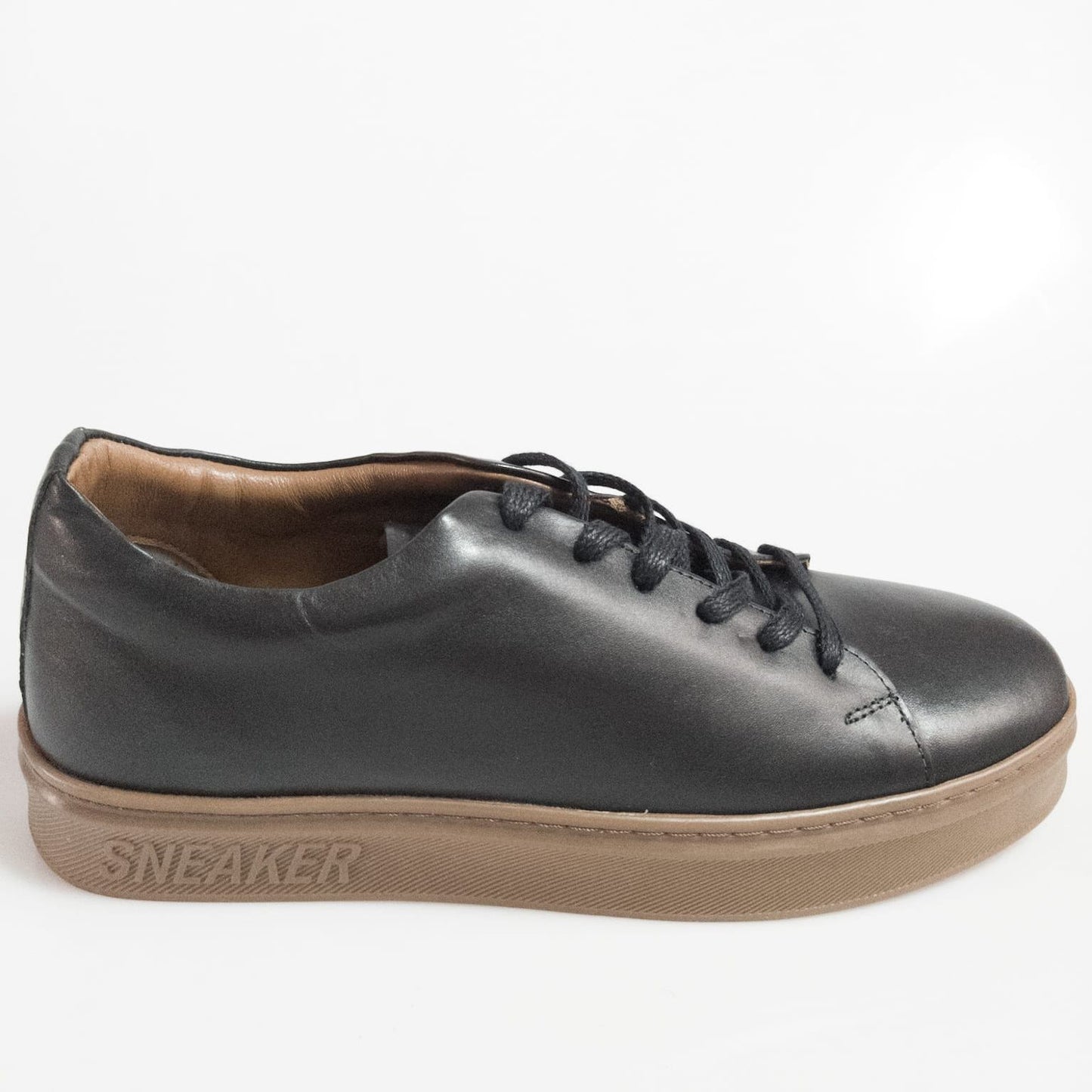 Baskets en cuir véritable faites à la main pour hommes, confortables et respirantes au quotidien