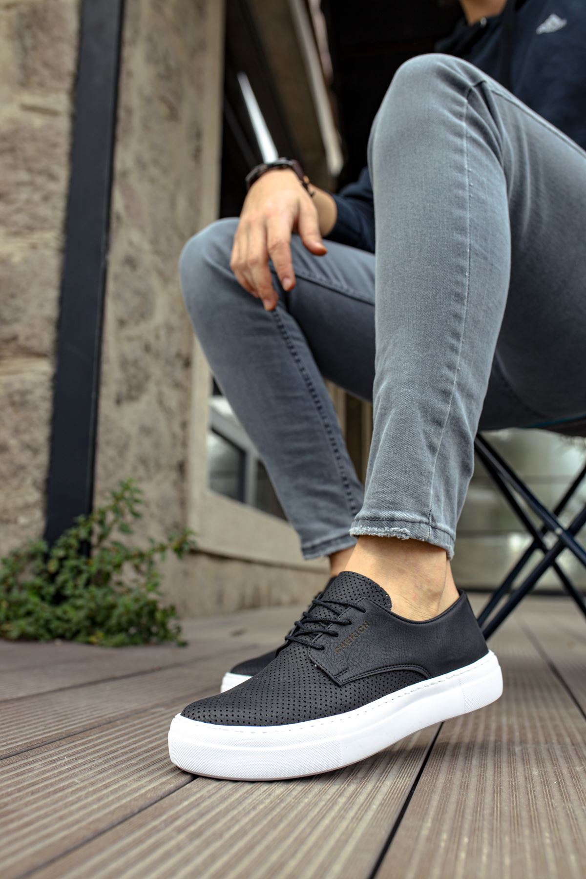 Chekich Homme CH061