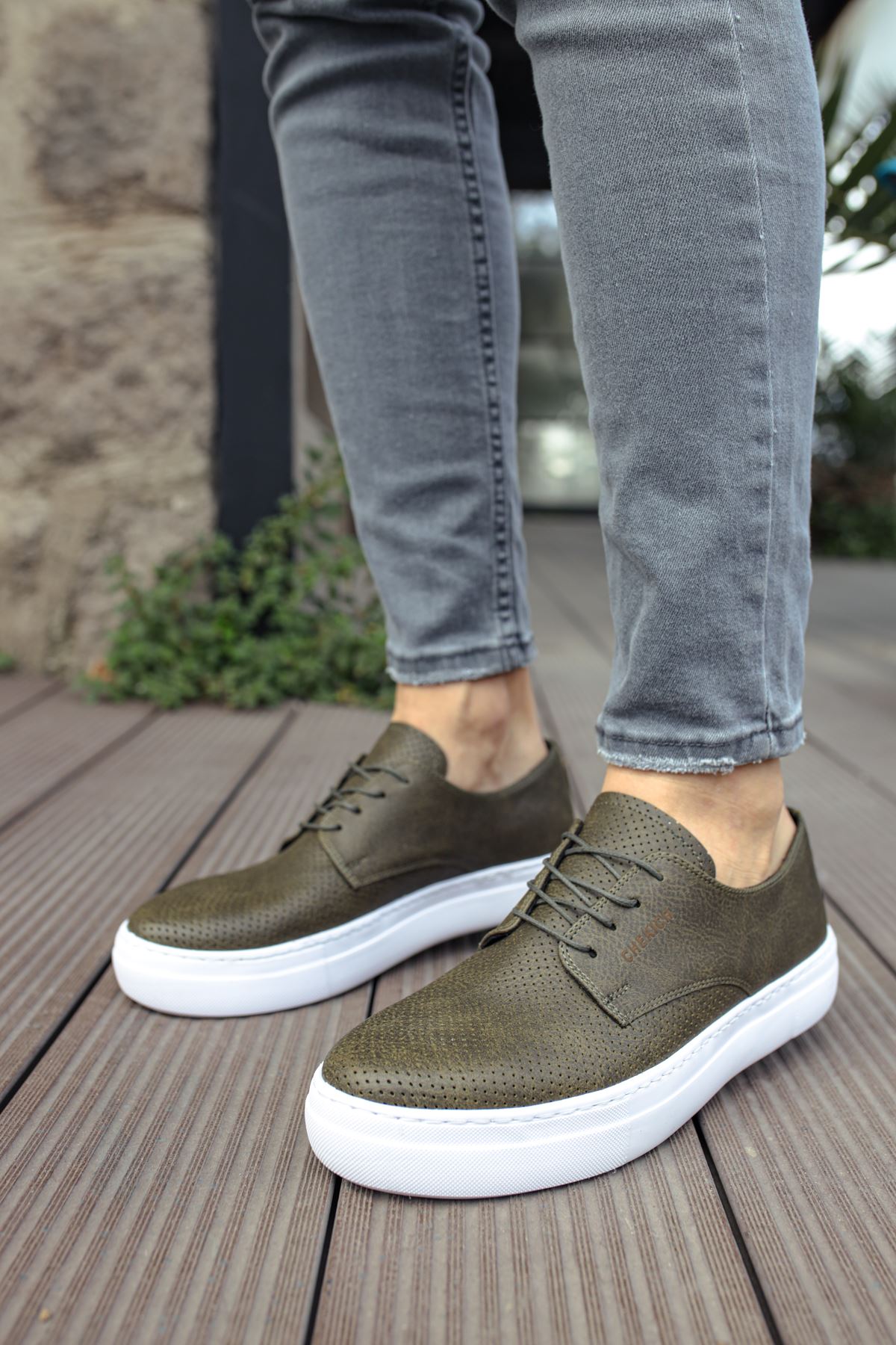 Chekich Homme CH061